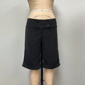 EUC 2000s Y2K Low Rise Pinstripe Knicker Long Shorts Size 11 Medium